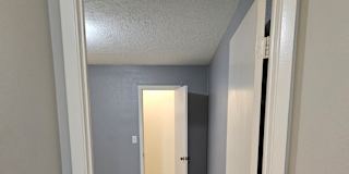 Le's room