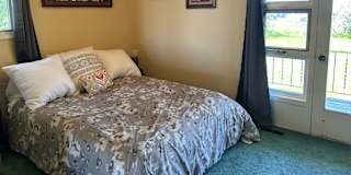 shawn's room