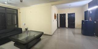 Maitri's room