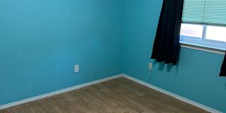 Faygan's room