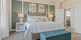 Courtlin's room
