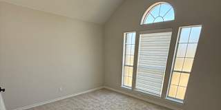 Carlos's room