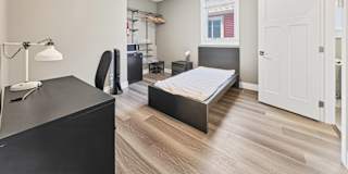 Remax Rentals's room
