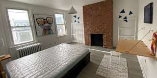 CHRISTIAN-JOSEPH's room