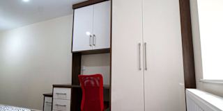 Sahar t's room