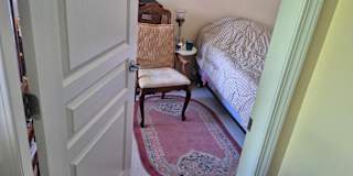 Cadeau's room