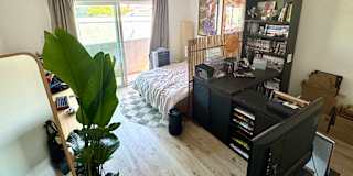 Annie's room