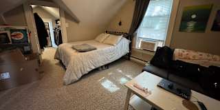 Greg's room