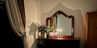 Vieve's room