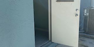 juan's room