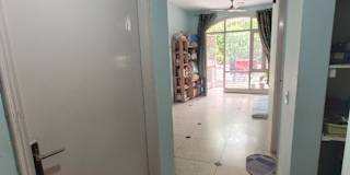 Jiya's room