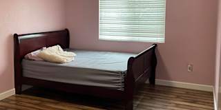 RoomforRent's room