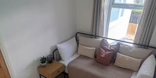 Greg's room