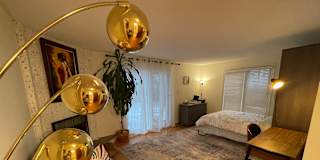 Niloofar's room
