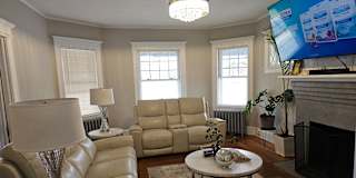 NEAR BAYSTATE Corfino LLC's room
