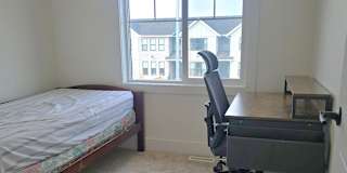 Analyn Carrillo's room
