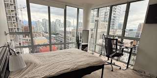 Yassy's room