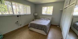 GIOVANNI's room