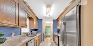 lifedoorrentals's room
