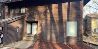 Alcove Rooms's room