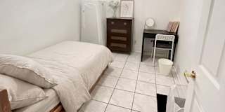 Charlie Vo's room