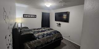 Aye's room