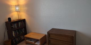 David Thompson's room
