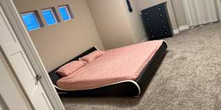 Tara's room