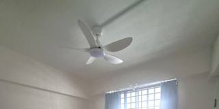 Lee's room