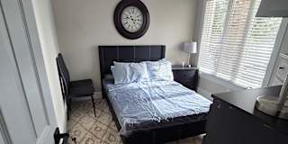 Chris Wonderful's room