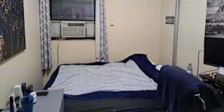 Juan's room