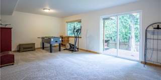 DAKOTA's room
