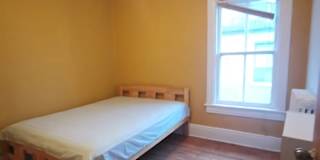 Lolo's room