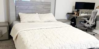 Annie's room
