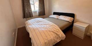 Debs's room