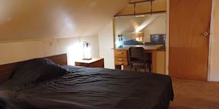 Ron's room