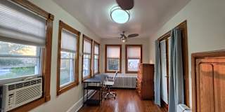 Yina's room