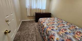 Luis's room