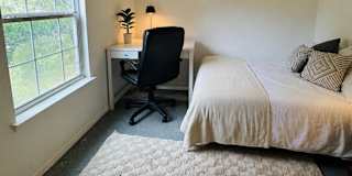 Cansu Mccoy's room