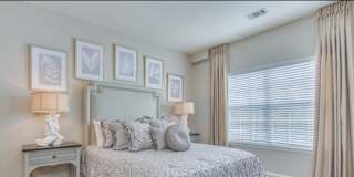 Dustin's room