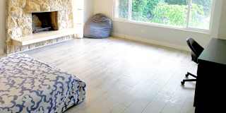 Hamid Reza's room