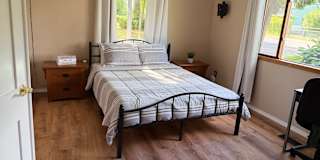 Renan's room