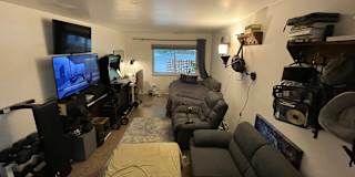 Large PRIVATE BEDROOM with Powder Room Sink - Walk-in Closet - Danbury Connecticut's room