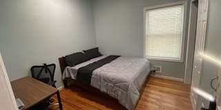 DAN MAK's room