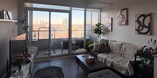 Linda Nguyen's room