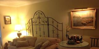 YASMINE's room