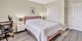 Sandy's room