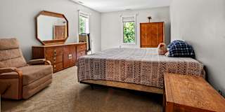 jada annel green's room