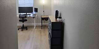 Carlos's room
