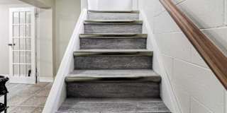 JM Properties's room